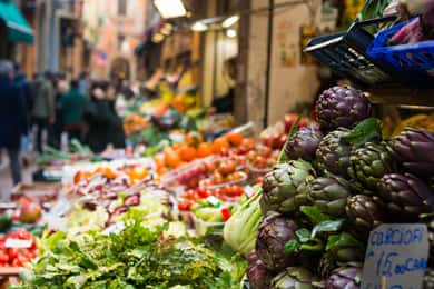 Viareggio: Market, Cooking Demo & Meal at a Local's Home