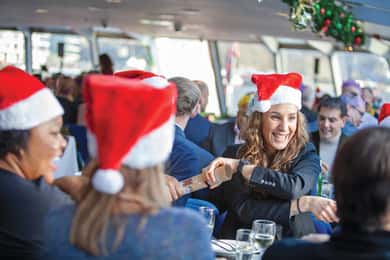 Londres : Déjeuner-croisière pour la fête de Noël
