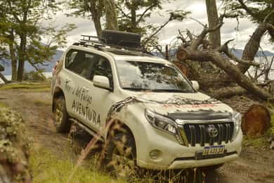 From Ushuaia: Off-Road Lakes Tour