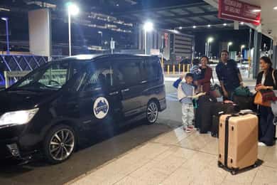Sydney Airport Transfer to Sydney CBD/ Other Suburbs