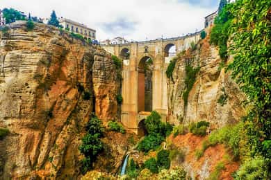 From Malaga: Ronda and Setenil Guided Tour Day Trip