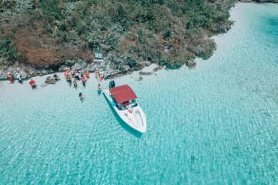 Trou d'Eau Douce: Southeast 5 Island Adventure