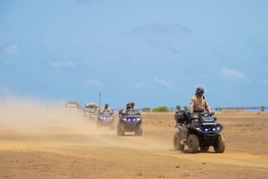 Sal: Aventura em Quad Island de 4 Horas ATV 500cc