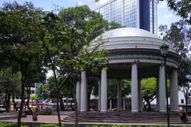 San Jose : Highlights Walking Tour With A Guide