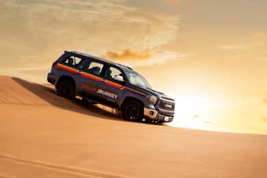 Descoperirea deșertului Dubai: Safari în Dunele Roșii, Sandboard și cămile