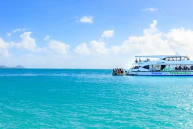 From Airlie: Whitsundays and Whitehaven Half-Day Cruise