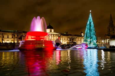 London: Christmas Eve Illuminations of London Bus Tour
