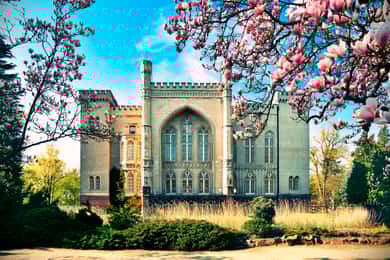 Kornik Castle and Rogalin Palace Half-Day Private Tour