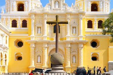 Combo Tour: Colonial Antigua & Guatemala City Explorer Tour