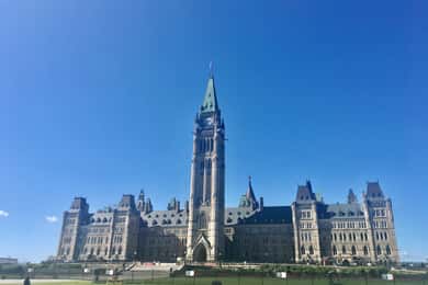 Montreal: Tour privado de un día a Ottawa
