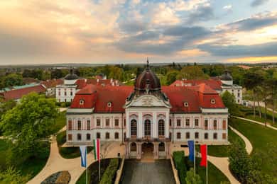 Von Budapest aus: Gödöllő Royal Sissi Guided Tour