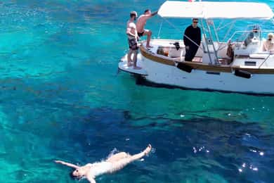 Cagliari boat tour, diving snorkeling prosecco