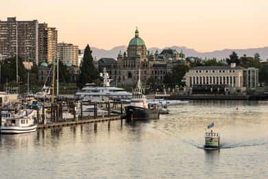 From Vancouver: Victoria, BC Ferry, Butchart Gardens Tour