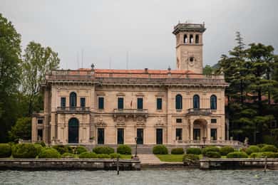 Como: Lake Como Shared Boat Tour
