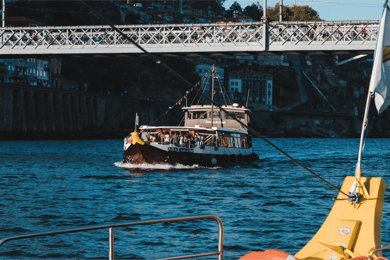 Oporto: crucero por los seis puentes en un barco tradicional rabelo