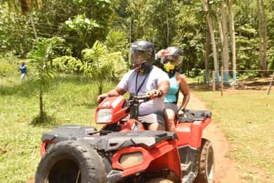Ocho Rios: Aventura de ATV com paragem para compras