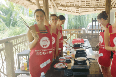 Hoi An: Traditional Cooking Class & meal with Local Family