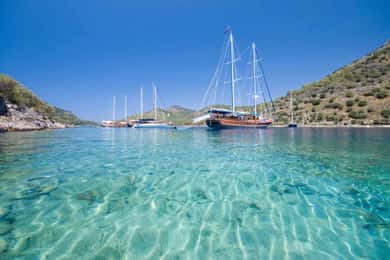 Kusadasi: Boat Trip with Lunch and Transfer