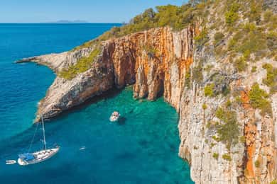 Split and Trogir: Private Hvar and Red Rocks Boat Tour