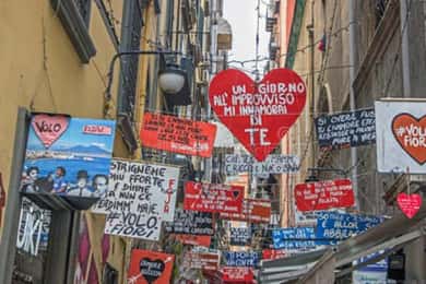 Naples: The Spanish Quarters, Street Art and Local Market