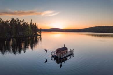 Rovaniemi: Bastubåt med naturskön kryssning på sjön
