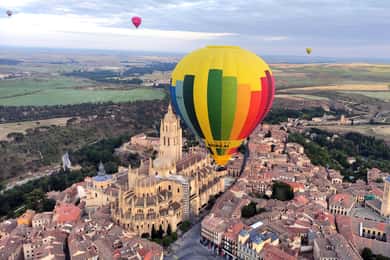 From Madrid: Hot Air Balloon Ride in Segovia with Pickup