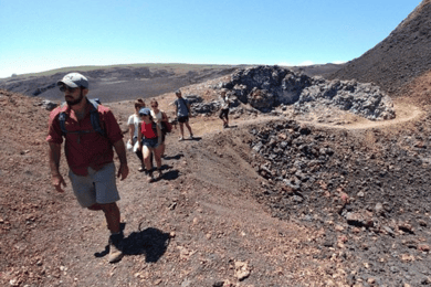 Excursão a pé ao vulcão Sierra Negra e ao vulcão Chico