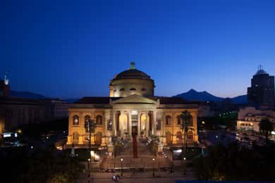 Visita guiada a la Ópera del Teatro Massimo