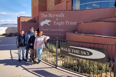 Las Vegas:Grand Canyon West Tour, Ranch Lunch, Skywalk Entry