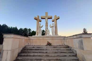 Fátima Private Tour: Shrine| Sacred Path |Shepherds House
