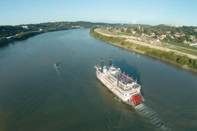 Cincinnati: Historic Sightseeing Cruise