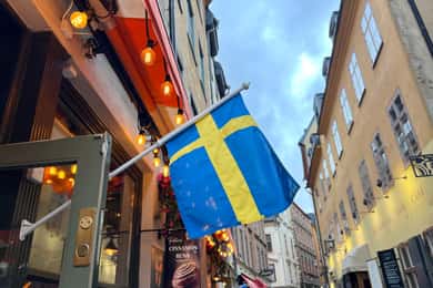 Secret Walking Food Tour Stockholm Old Town