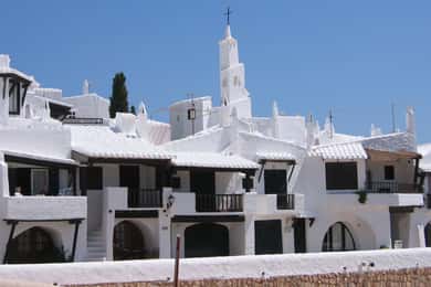 From Mallorca: Guided Day Trip to Menorca