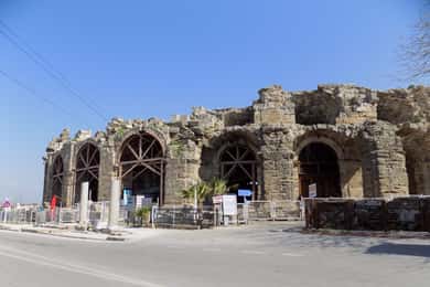 Alanya'dan: Side Şehri Önemli Noktalar Yürüyüş Turu