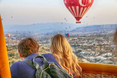 İstanbul: Uçak ve Sıcak Hava Balonu ile 4 Günlük Kapadokya Gezisi