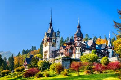 ICONIC TOUR: Dracula’s Delight Round-Trip Day Trip