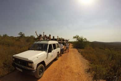 From Albufeira: Algarve Sunset Jeep Tour with Tastings