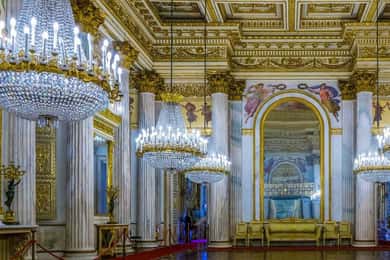 Royal Palace & Cathedral Tour w/ Skip-the-line Entry