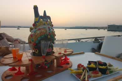Syracuse: Ortigia Sunset Cruise with Aperitif