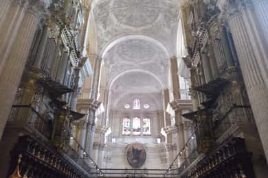 Malaga: Skip-the-Line Malaga Cathedral Tickets with Tour