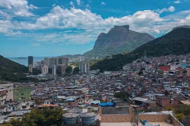 Rio: Immersive Rocinha Favela Walking Tour with Local Guide
