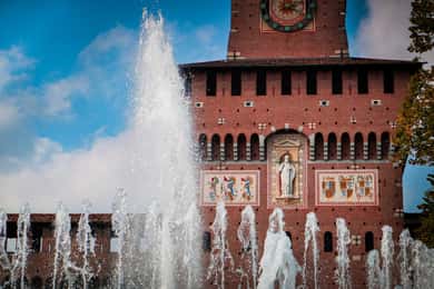 Milão: Excursão a pé privada pelo Castelo Sforza e Parco Sempione