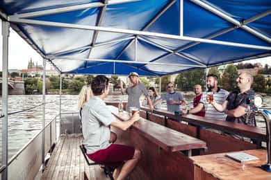 Praha: Privat sykkeltur på elven med øl eller prosecco