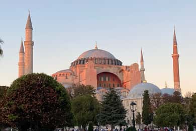 Estambul: Tour de medio día por la mañana de Santa Sofía y la Mezquita Azul
