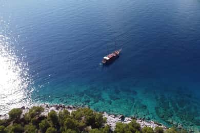 Från Aten: Dagskryssning med lunch i Aegina, Agistri och Metopi