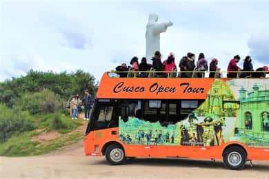 Cusco: Passeio turístico pela cidade em um ônibus aberto
