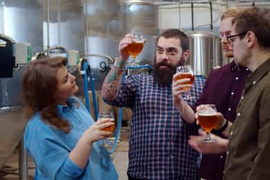 San Diego: Tour gastronómico de uma cervejaria com degustações e combinações de alimentos
