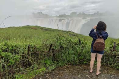 Zimbabue y Zambia: Tour guiado de las Cataratas desde ambos lados