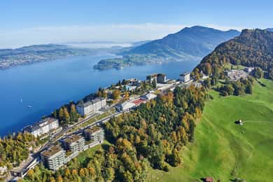Desde Zúrich: Funicular al monte Bürgenstock y lago de Lucerna