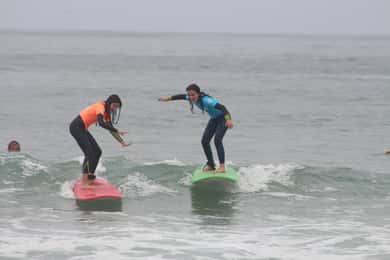 Porto: Surf Lesson with the First Surf School in Porto!